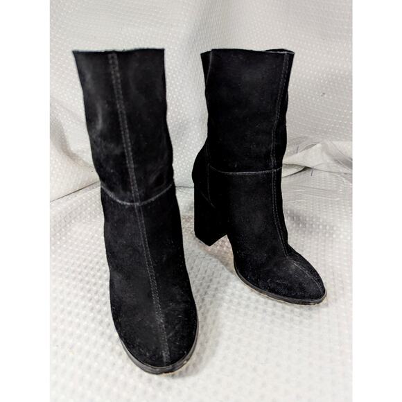 CHINESE LAUNDRY! BLACK SUPER SOFT SUEDE LEATHER CHUNKY HEEL ANKLE BOOTS! SZ 5M - Picture 2 of 10